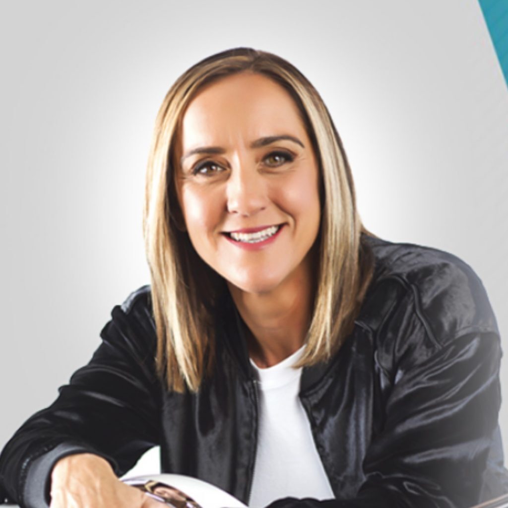 Christine Caine-2